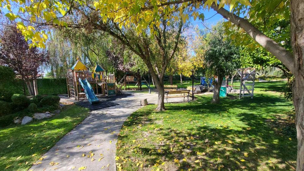 ПРОДАВА СЕ! Новострояща се луксозна къща близо до Пловдив