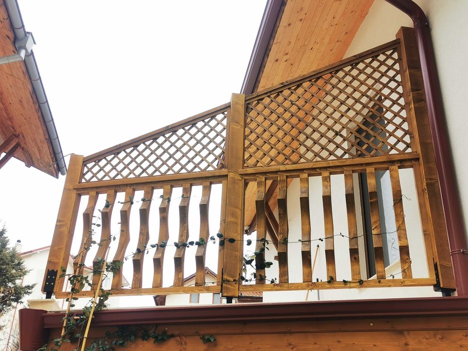 Дървен парапет от масив
Дървен парапет от масив