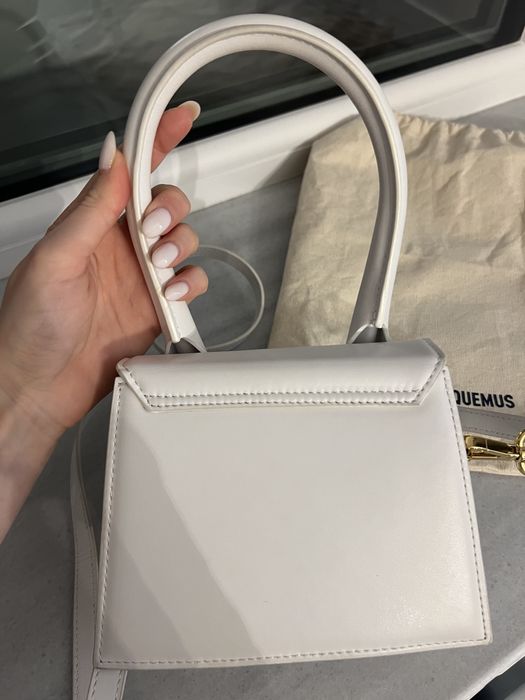 Jacquemus Chiquito Moyen