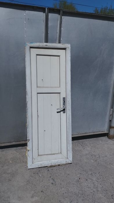 Дверь пластик высота 160х60