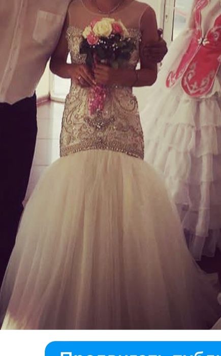 Платье кружевное вечернее