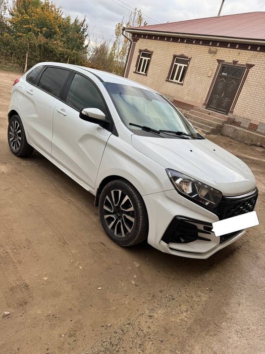 Lada xray sotiladi 2018-yil metani bor