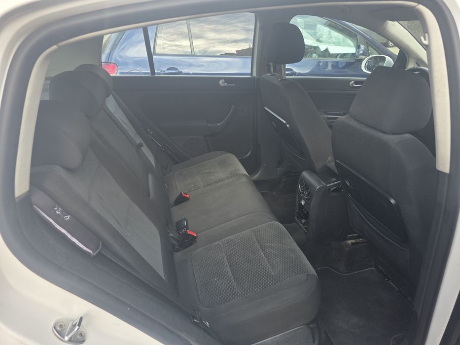 Vand Golf Plus  2010