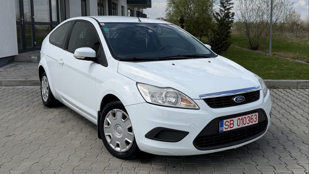 Ford Focus Facelift 2009 1.6 D 120 CP Manual 5+1 Trepte Autoutilitara Primu Nr Rosu