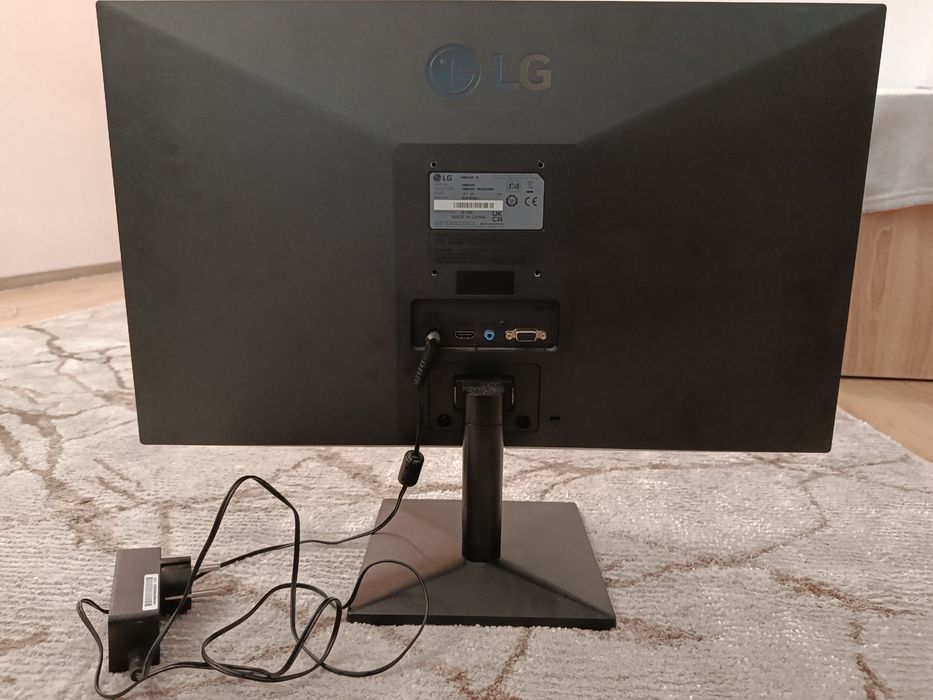 Monitor LG 23.8" IPS Full HD (Model 2023) - Ca Nou + Cablu HDMI