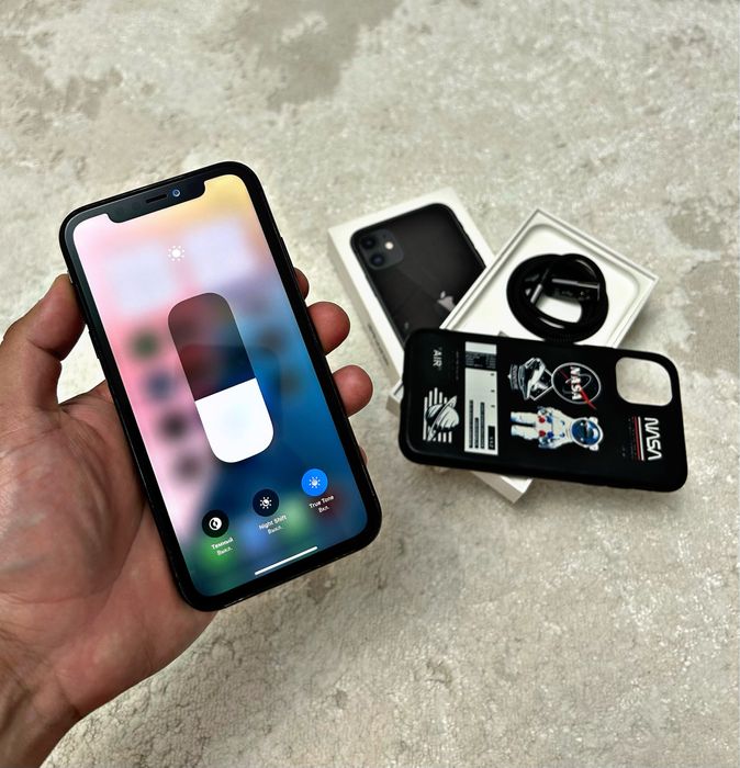  Айфон 11 64GB[AKB 79% 