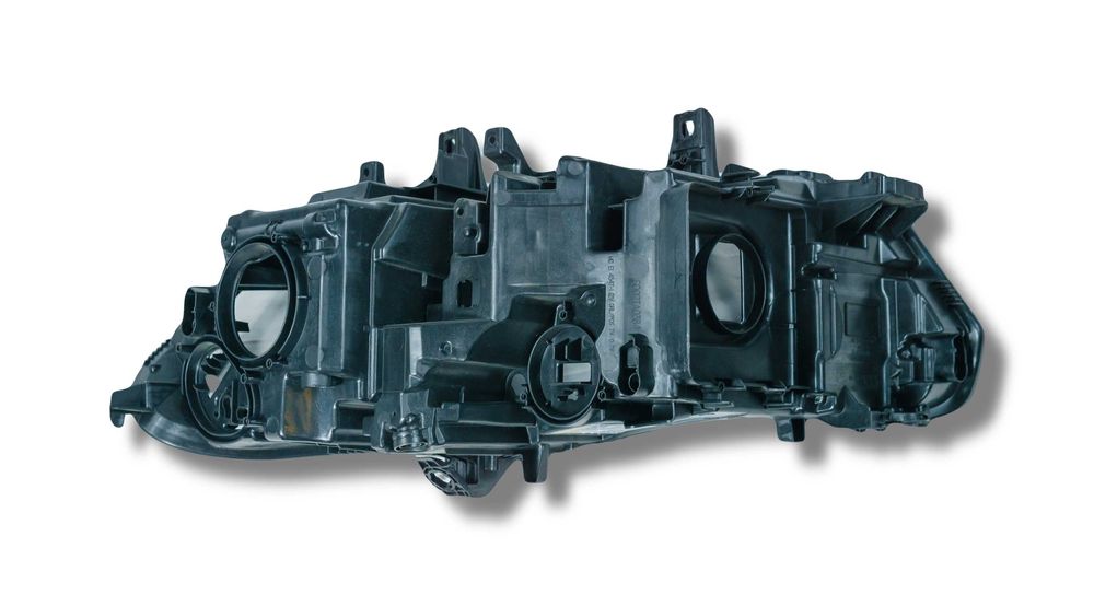 Корпус фары RH G05 18-