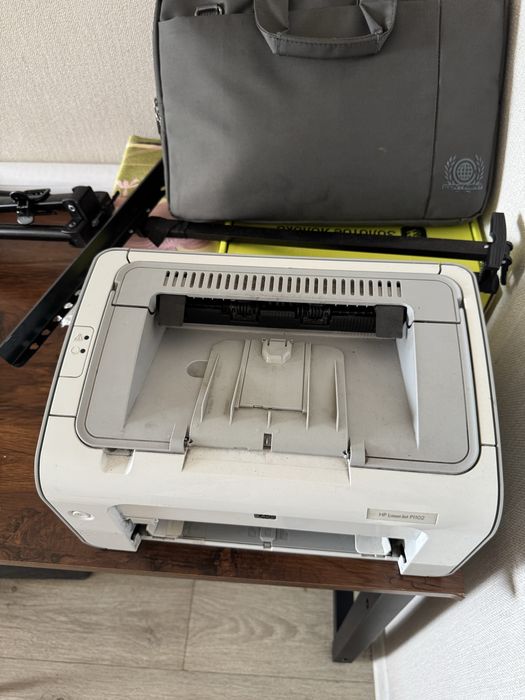 Принтер HP Laser Jet P1102