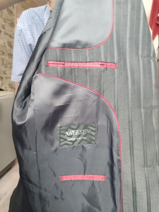 Продам костюм мужской