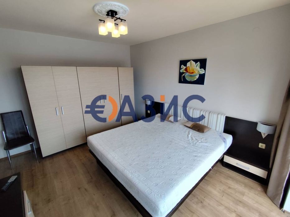 Продава се Двустаен апартамент в к.к. Слънчев бряг - 70 кв.м за 1099 €/кв.м - Снимка #6