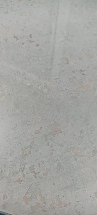 Продам кухонный стол и стулья