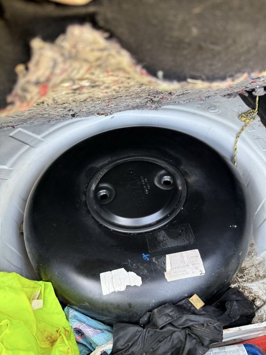 Bara fata spate capota usa faruri dacia logan 2  0.9tce gpl