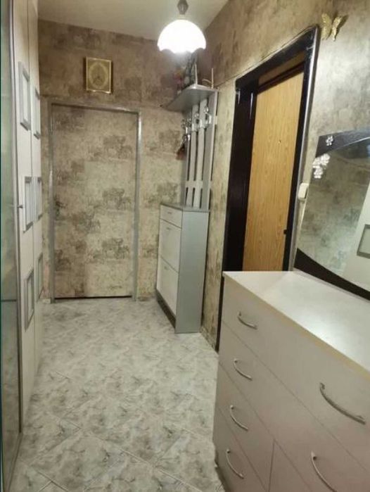 Продава се Тристаен апартамент в Пловдив, Въстанически - 68 кв.м за 941 €/кв.м - Снимка #5