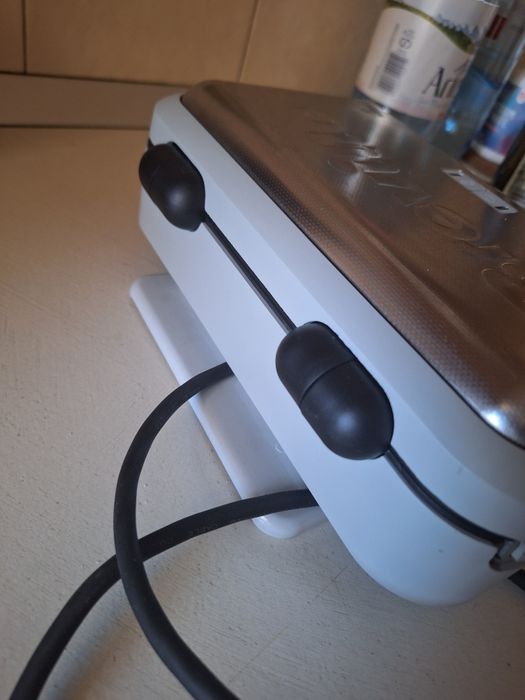 Aparat vafe waffles Breville