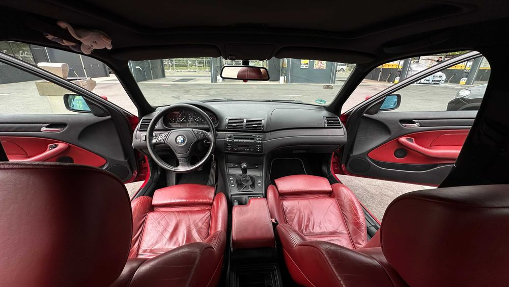 BMW E46 328i Sedan M-Tech 1