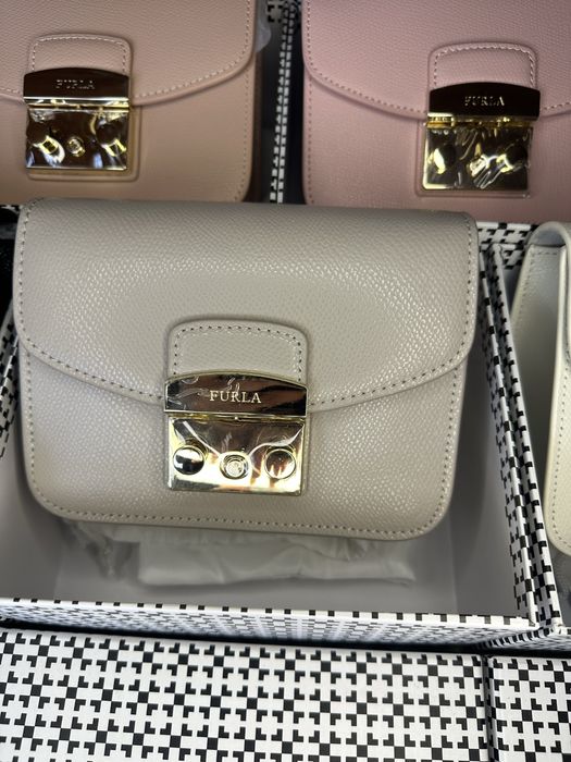 Чанти Furla Metropolis 17,21,25см
