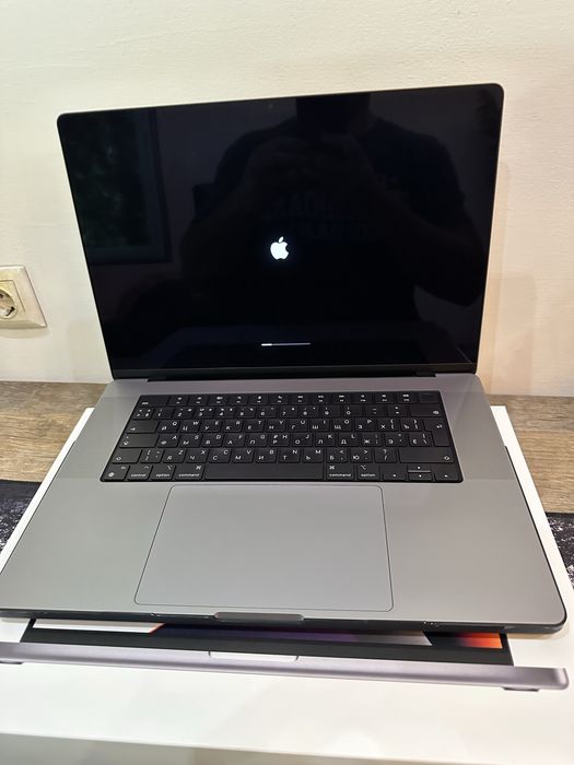 Macbook Pro 16 M1 Pro 32/512 EAC
