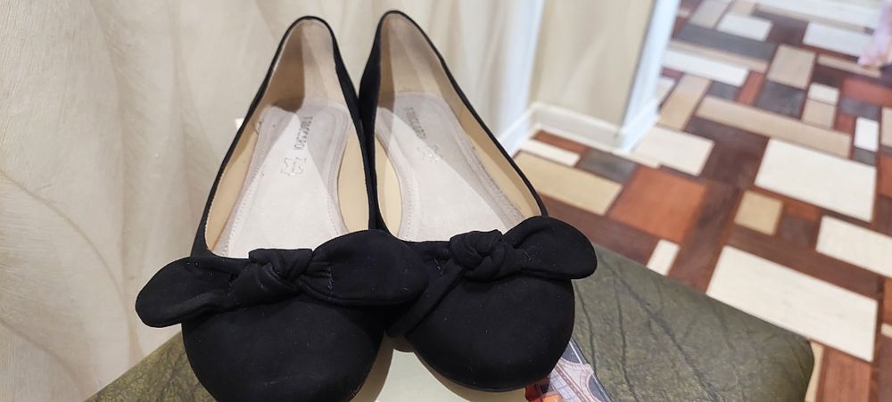 Туфли-балетки женские