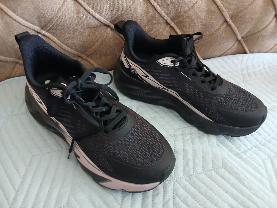 Дамски маратонки