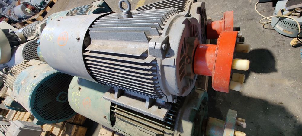 Motor electric trifazat, 15kW, 1000rpm, 380V