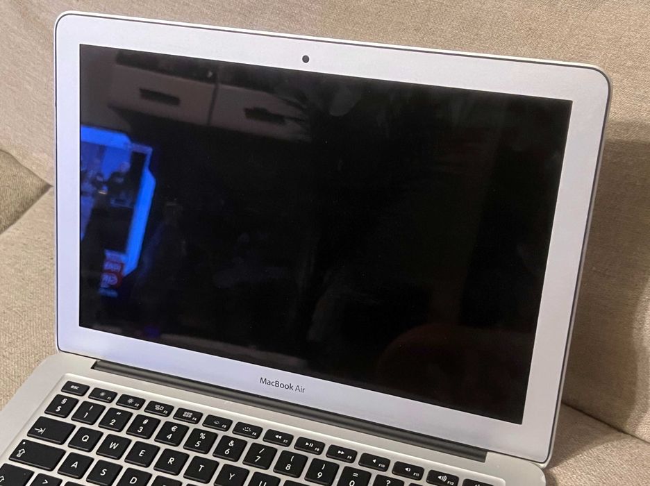 MacBook Air 13 A1466 EMC 2925 defect fara incarcator original