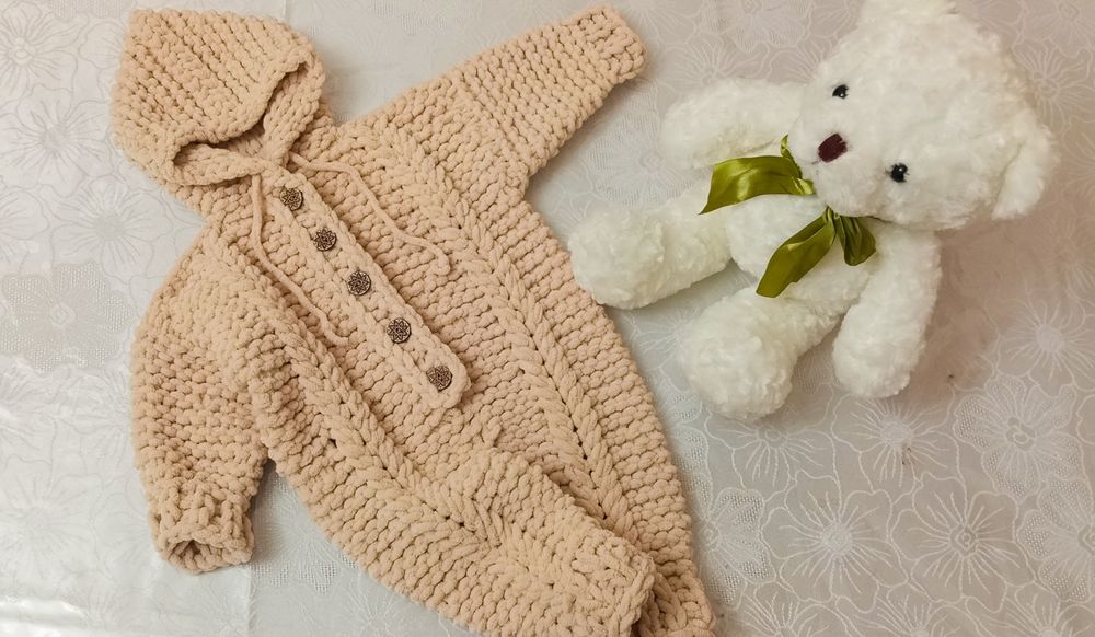 O'g'il va Qiz bolalar uchun kombenzon.