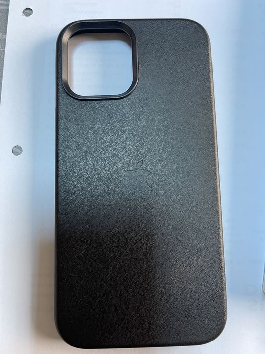 Huse Iphon 15 plus si Iphon 12 Pro max.