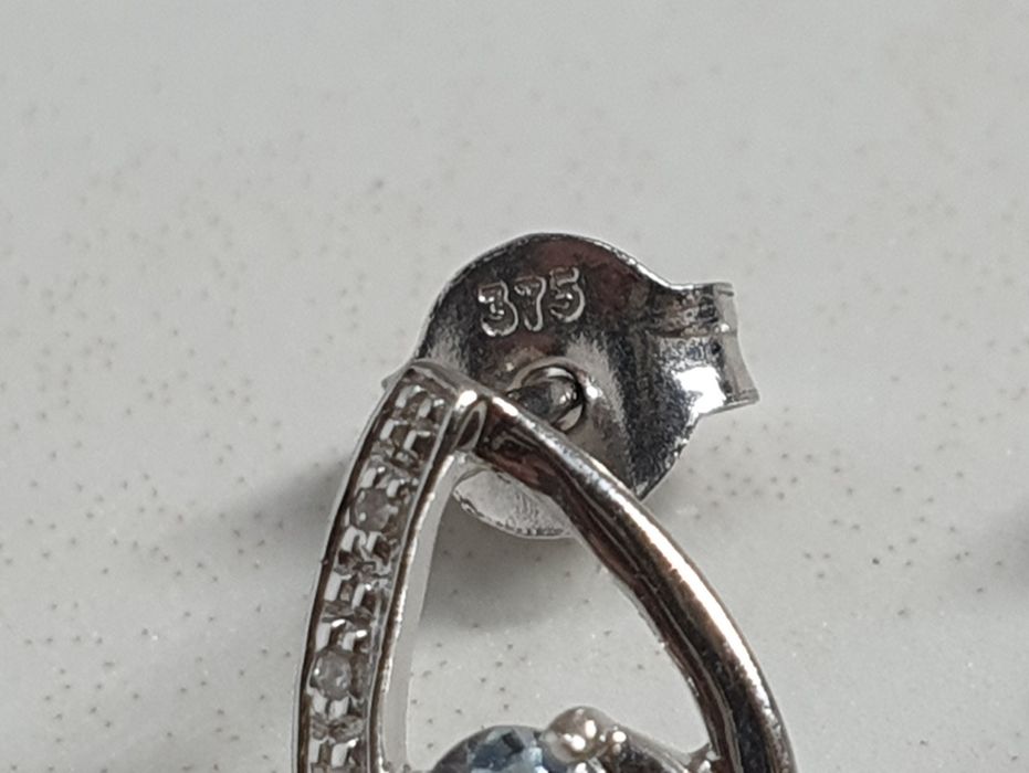 Set din aur alb 9K cu acvamarin și diamante – 1,95 g