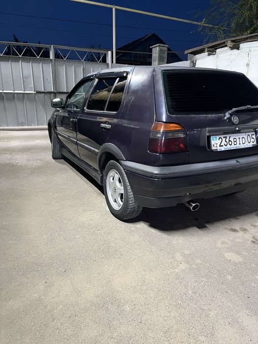 Продам Yolkswagen GOLF.3.1994 год