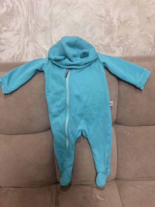 Продам комбенизоны для малыша