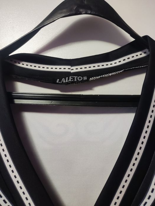 Рокля  с дълъг ръкав