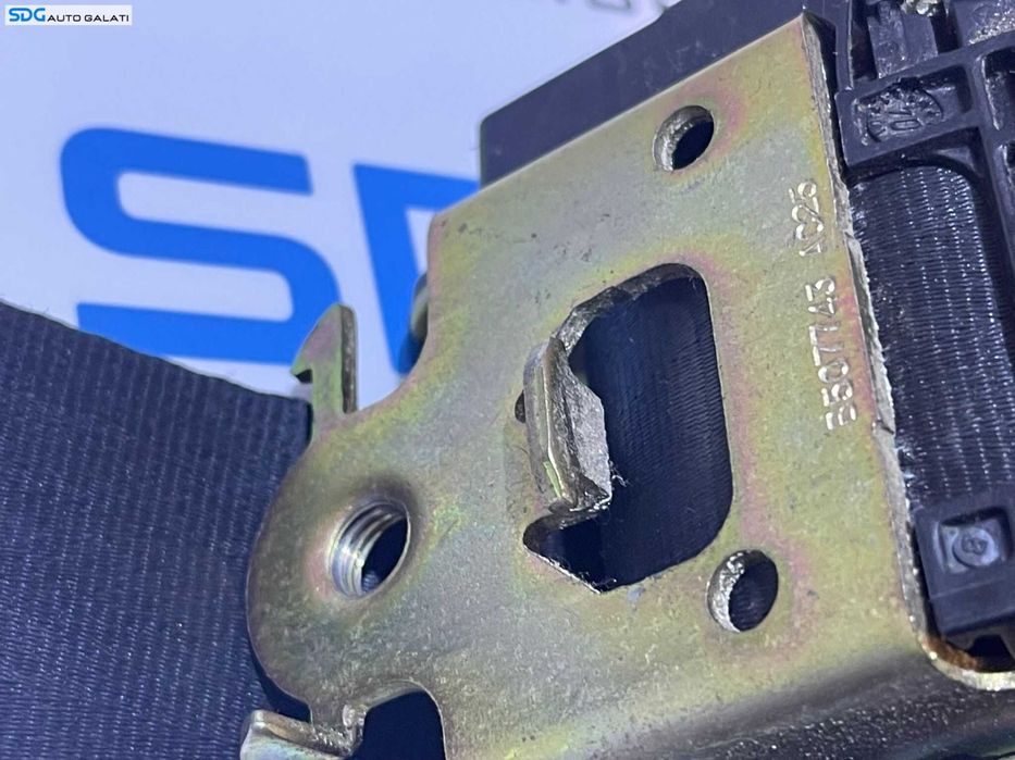 Centura Siguranta Dreapta Fata Pasager Peugeot 307 Coupe 2002 - 2008 Cod B507743 AC25