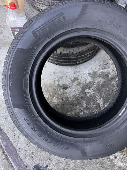 4 anvelope iarna 235/65/17 , Pirelli !