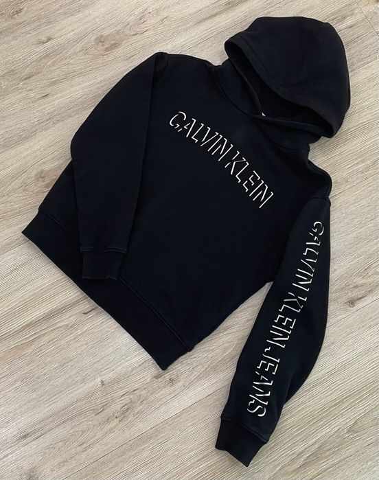 Calvin Klein на рост 140-150 оригинал