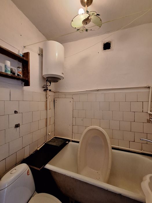 Продажа комнаты в общежитии в центре