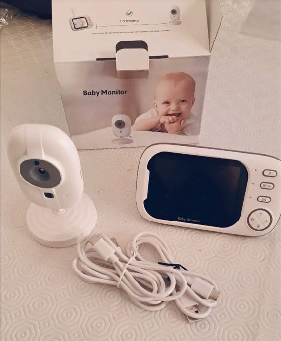 НОВ, неразопакован БЕБЕФОН с камера/Видеофон