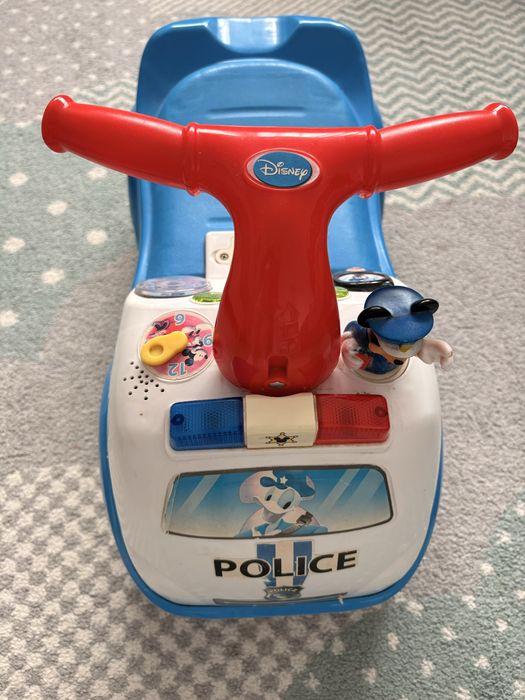 Masinuta Police albastra Mickey