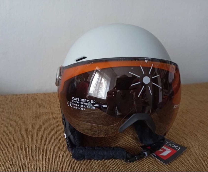 Cască schi ski ciclism Bolle Might Visor. (NOUĂ)