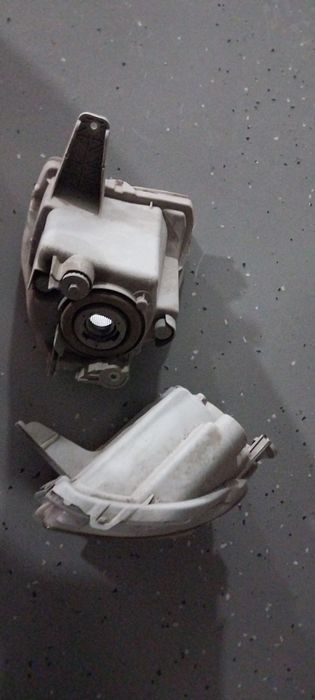 Запасные части,фары,противотуманки.