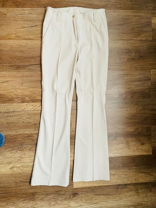 Compleu elegant calitativ, ca nou