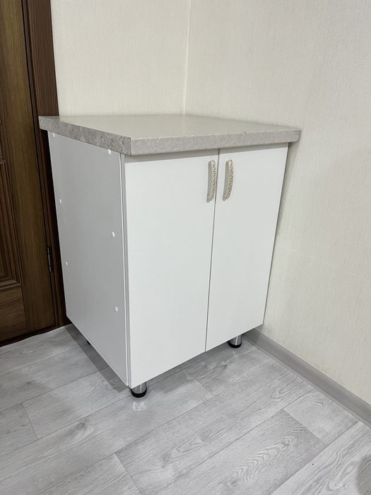 Шкаф продам красивый