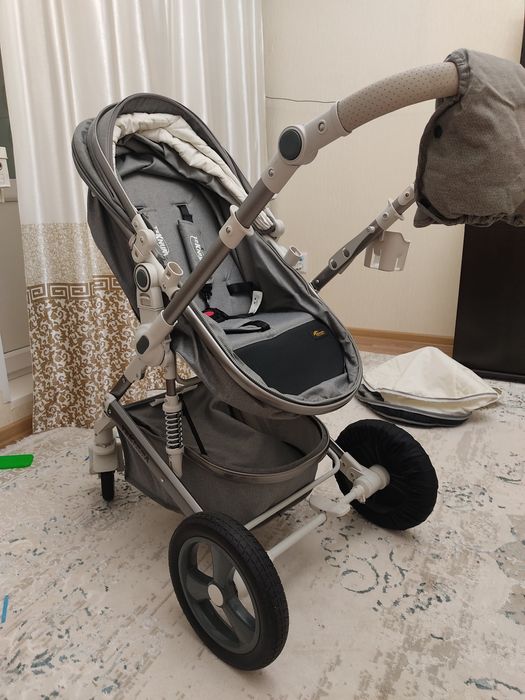 Продам коляску-трансформер зима/лето