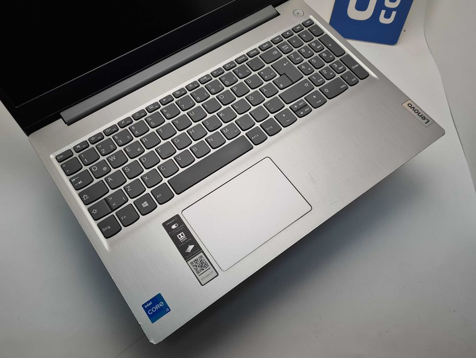 Lenovo IdeaPad 3 15ITL05  i3 1115G4/8GB/256GB/FHD