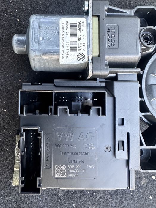 стъклоповдигачи VW Passat B6 2010 Година