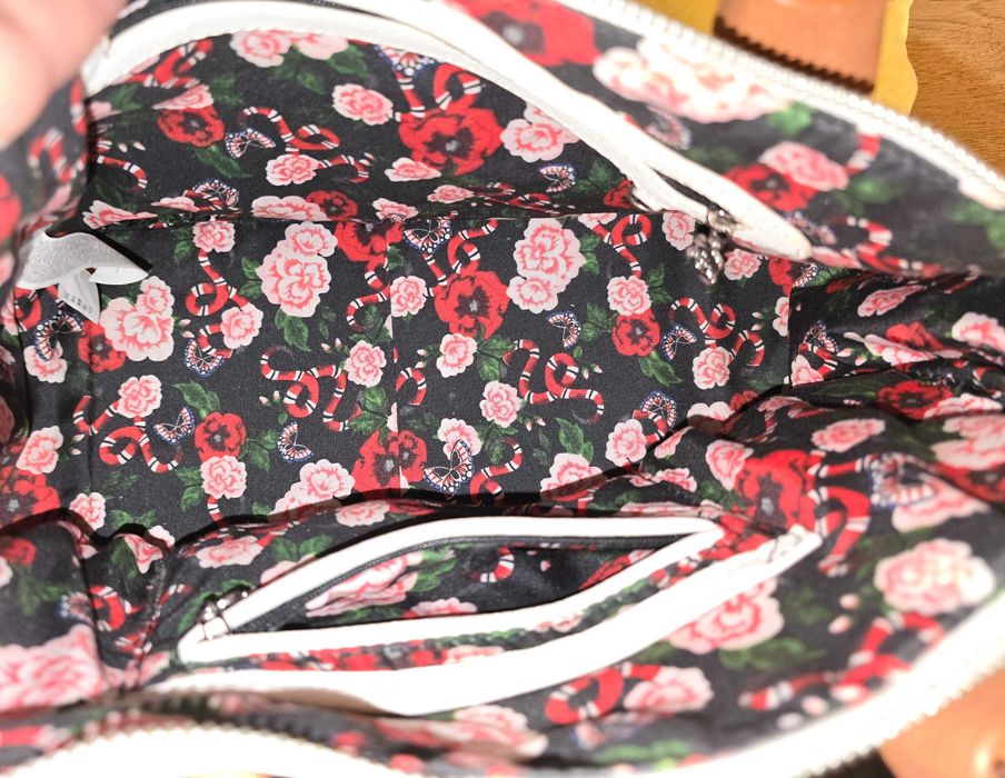 Desigual оригинална дамска чанта със забележка