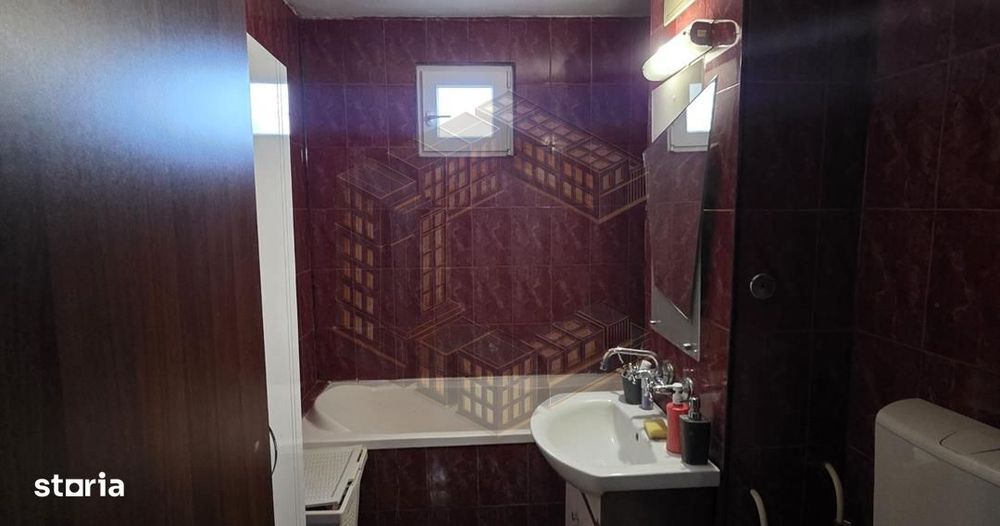 Apartament 3 camere de vânzare, 2 băi, zona Girocului, Timișoara