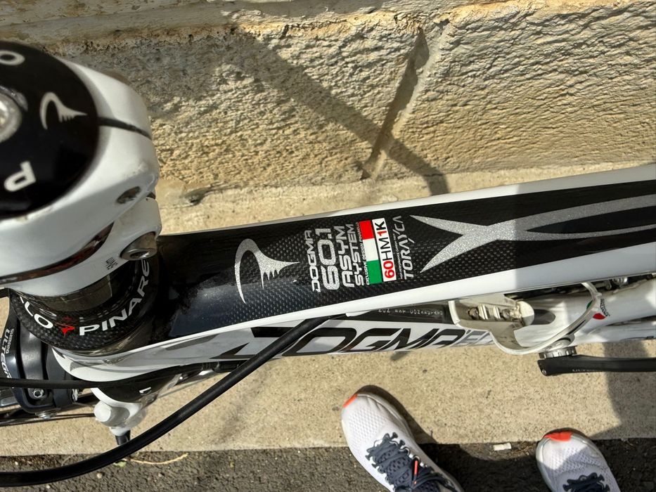 vand cursiera Pinarello dogma 60.1 carbon Marimea S