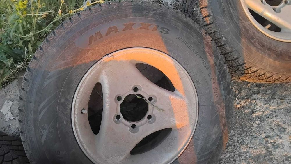 Диски с шинами R 16 265/70.