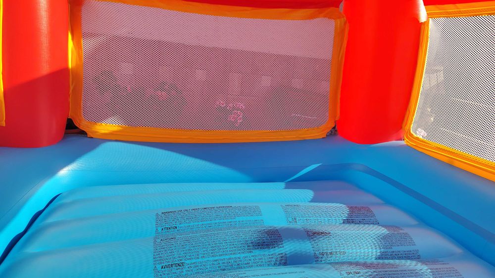 Надуваем батут за скачане