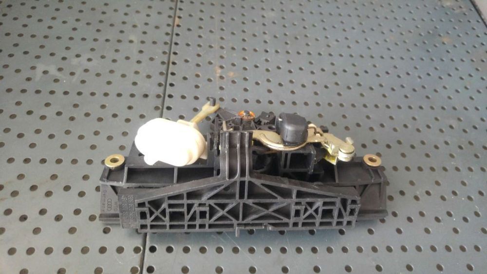 Maner haion audi a3 8l 8d9827565h 4b0827565h